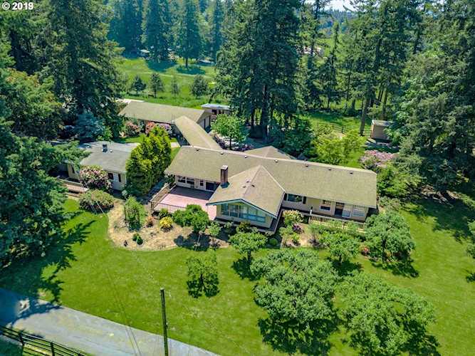 19792 S Sweetbriar Rd West Linn, OR 97068