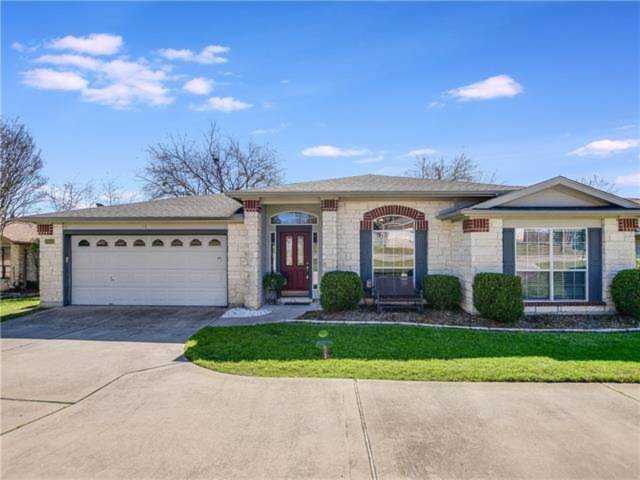 20501 Highland Lake Dr Lago Vista, TX 78645