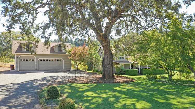 1225 Summit Lake Drive Angwin, CA 94508