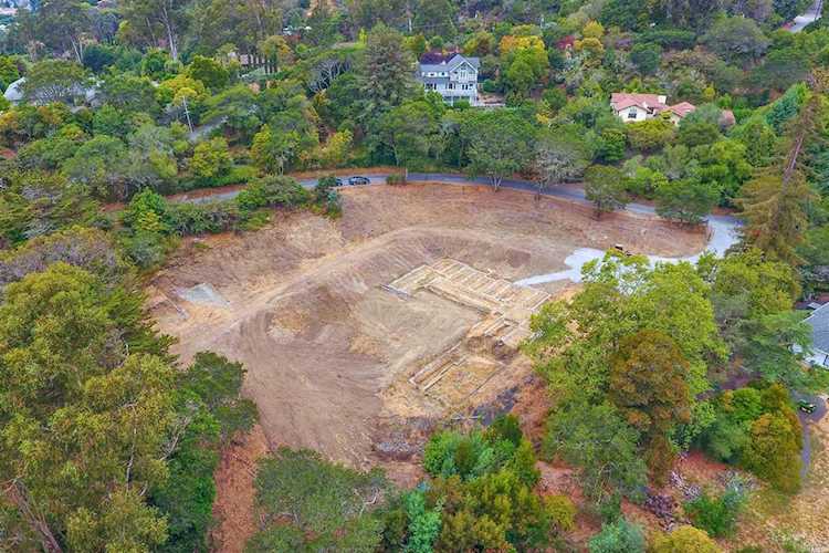 195 Fairway Drive San Rafael, CA 94901