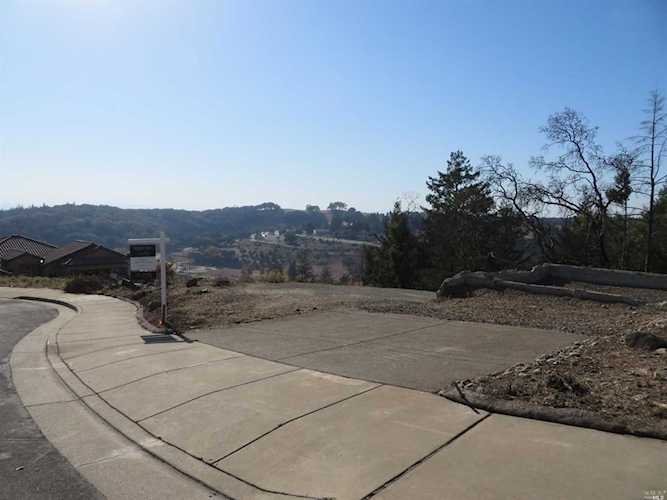 3611 Orbetello Court Santa Rosa, CA 95404
