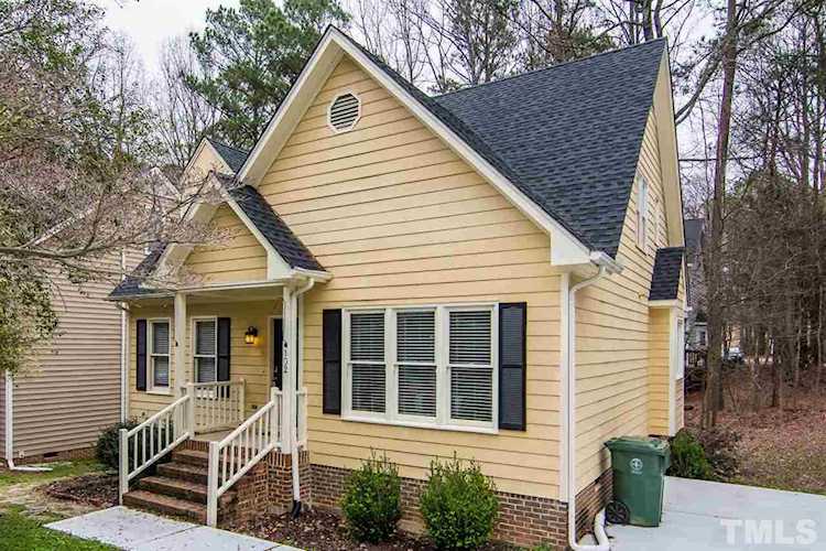 102 Topsail Court Cary, NC 27511