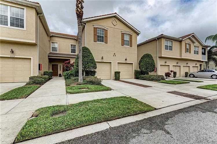 3720 Parkridge Circle #25-103 Sarasota, FL 34243