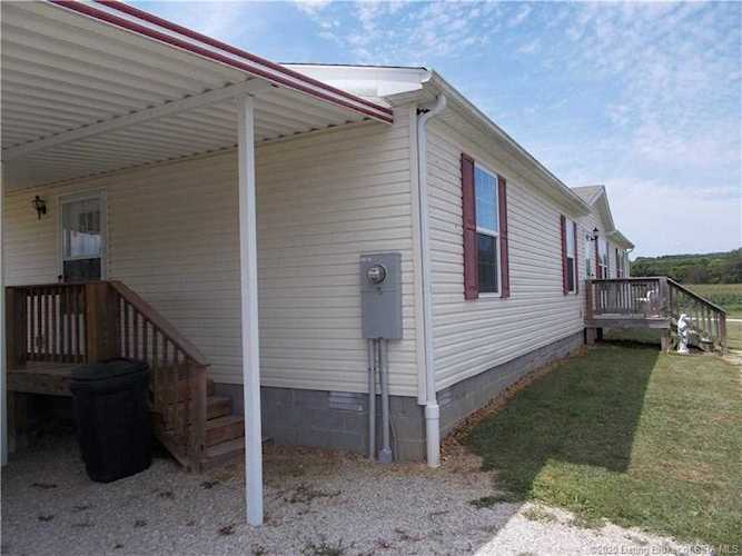 2180 Messersmith Way Pekin, IN 47165