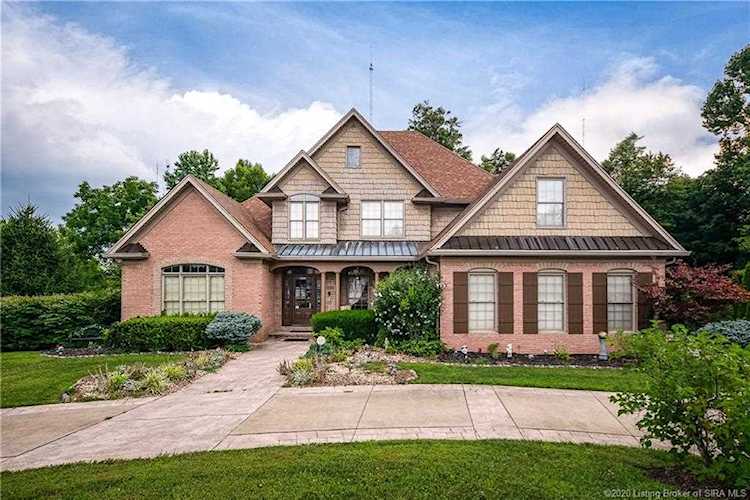 1905 Grape Arbor Way Floyds Knobs, IN 47119
