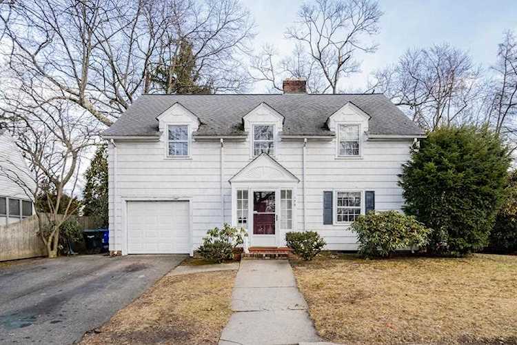 175 Roosevelt Ave Springfield, MA 01118 | MLS 72619056 Photo 1