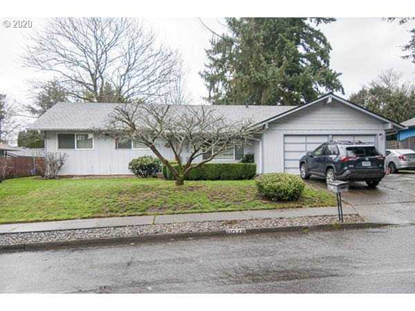 9275 SW Apache Dr Tualatin, OR 97062