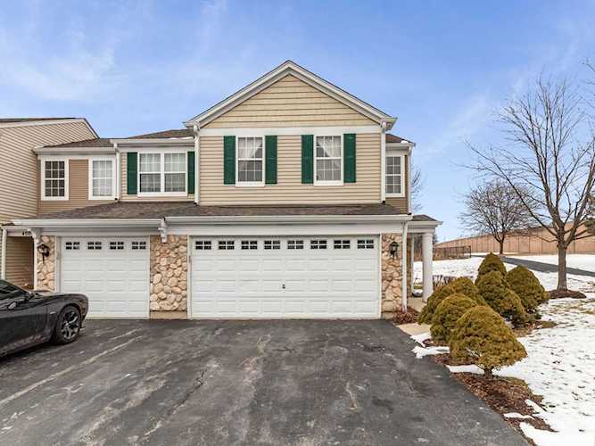 4005 Oak Tree Ln Plainfield, IL 60586