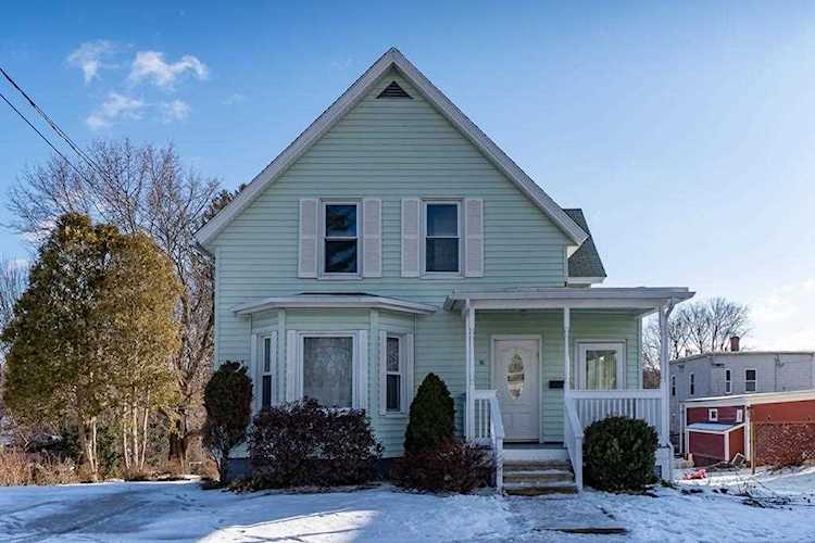 30 Waterford St Gardner, MA 01440