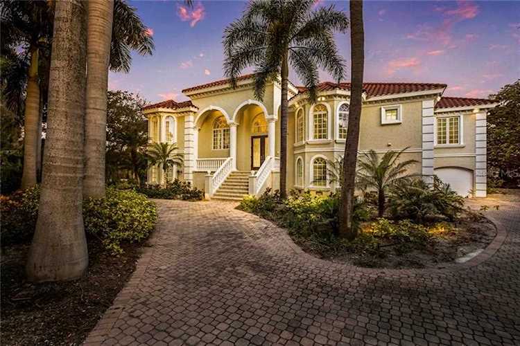 1200 Port Lane Sarasota, FL 34242
