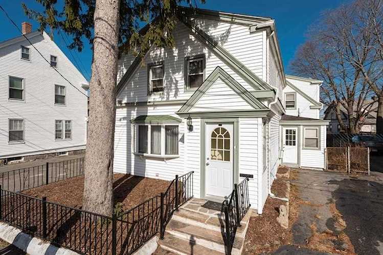 20 Gay St Quincy, MA 02169