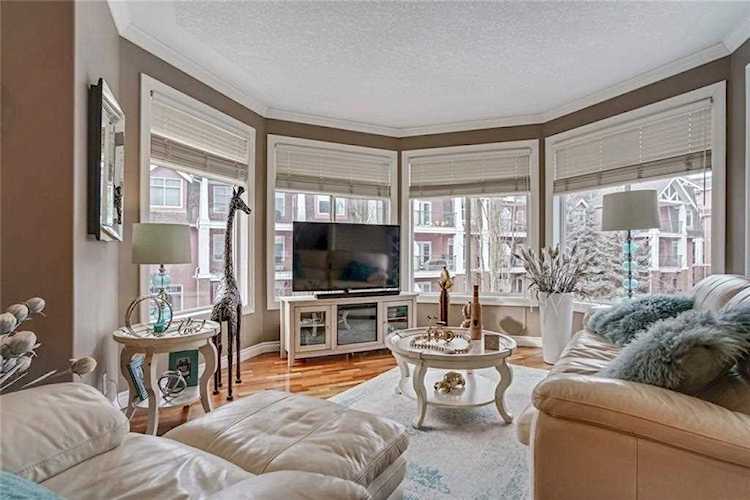 60 24 Avenue SW #308 Calgary, AB T2S 3C9