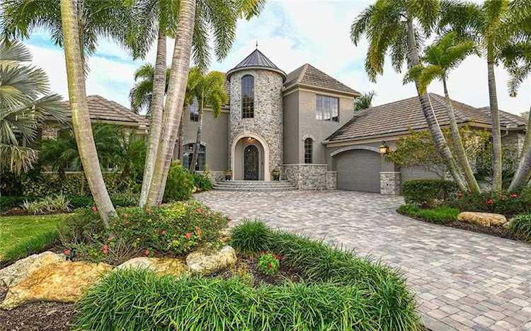 8372 Catamaran Circle Lakewood Ranch, FL 34202