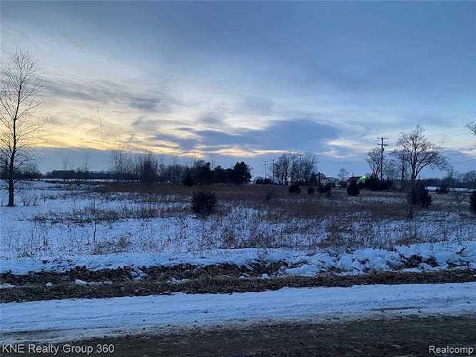 00 Lennon Rd Rd Venice Twp, MI 48449