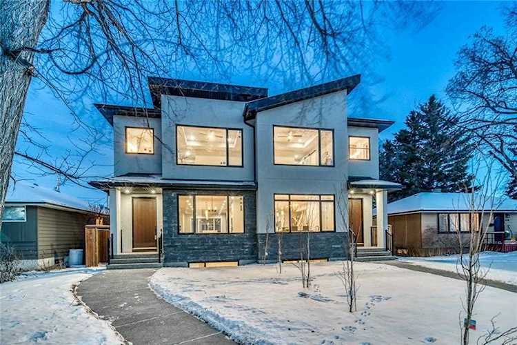 420 37 Street SW Calgary, AB T3C 1R6
