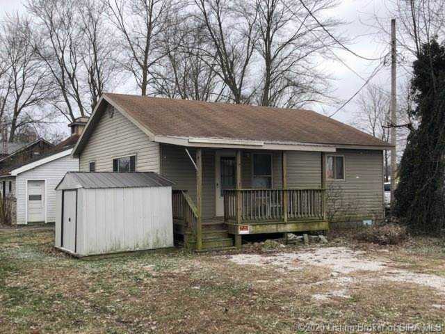 305 E Main St Pekin, IN 47165