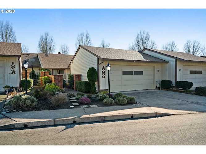 10250 SW Greenleaf Ter Tigard, OR 97224