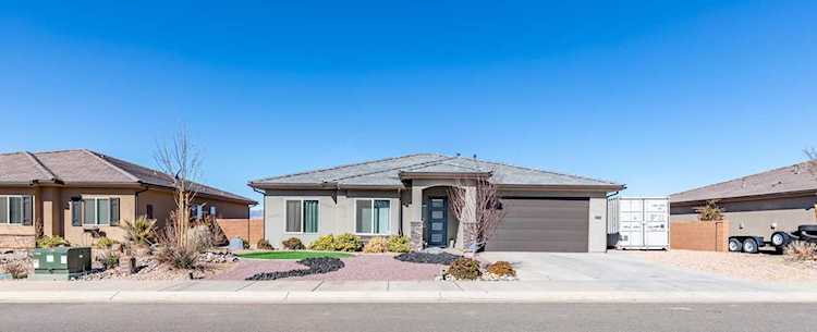 5892 S Desert Crest DR St George, UT 84790