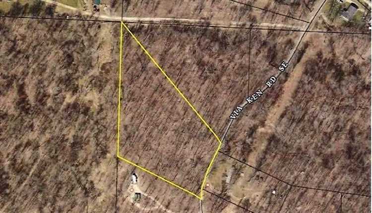 6360 Via Ken Road Hopewell, OH 43746