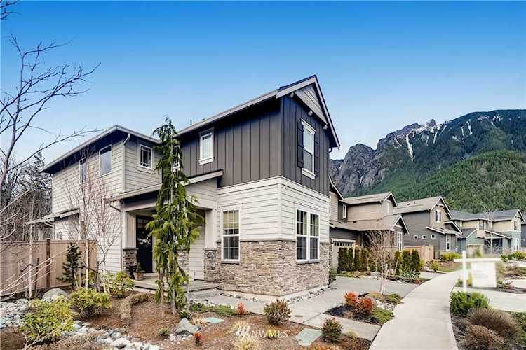 760 NE 4th St North Bend, WA 98045