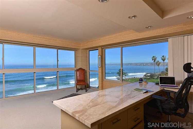 939 Coast Blvd. #8A La Jolla, CA 92037