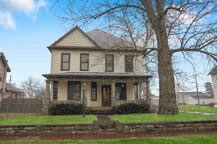 32 Oakwood Avenue Newark, OH 43055 | MLS 220004396 Photo 1