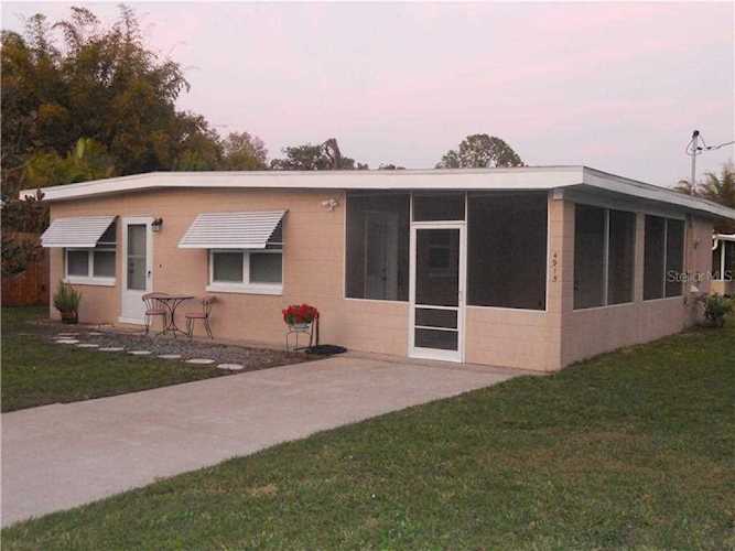 4915 Adanson Street Orlando, FL 32804