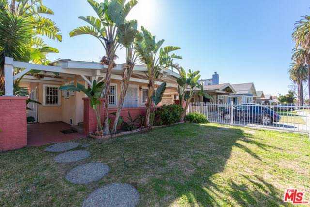 1706 W 39th Place Los Angeles, CA 90062