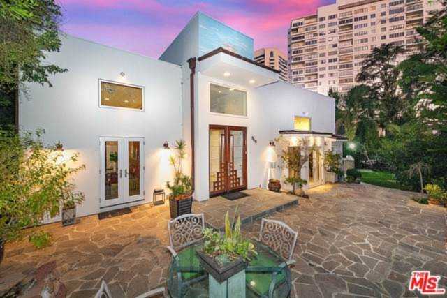 948 Thayer Avenue Los Angeles, CA 90024