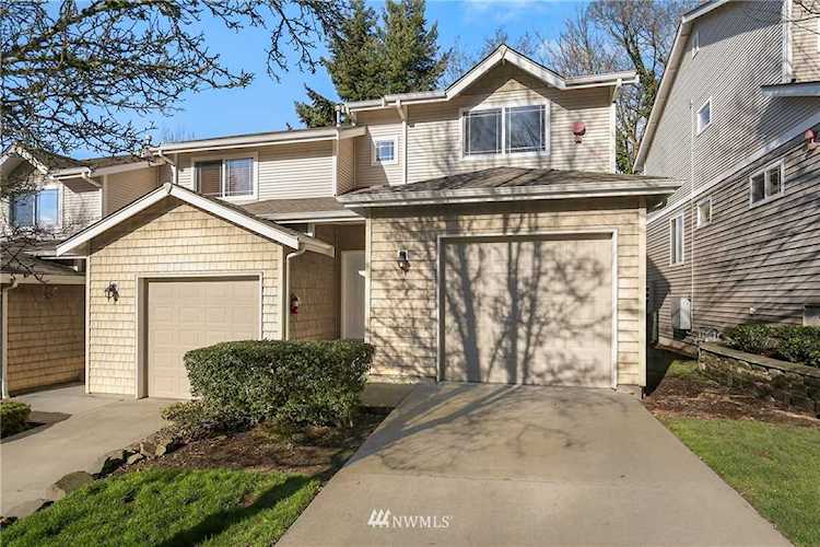 2419 S Meridian #11 Puyallup, WA 98373