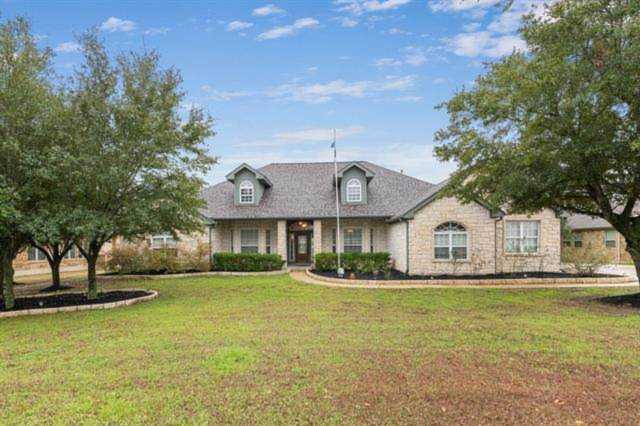 125 Lookout Cir Hutto, TX 78634