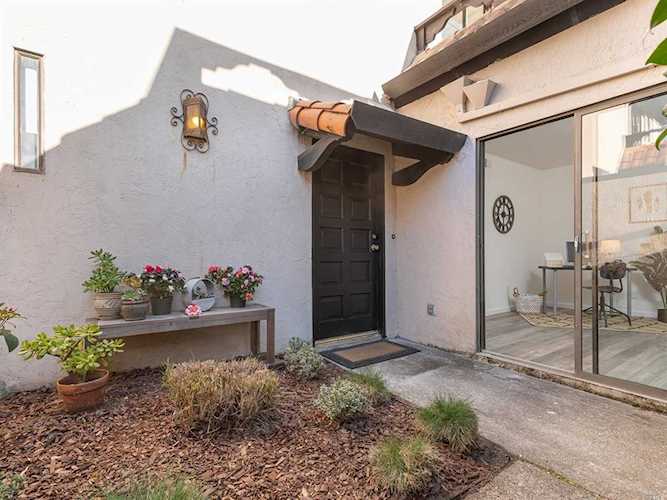 63 Grande Paseo Drive San Rafael, CA 94903