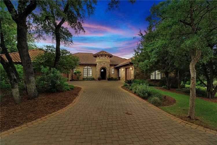6500 Lantern View Dr Jonestown, TX 78645