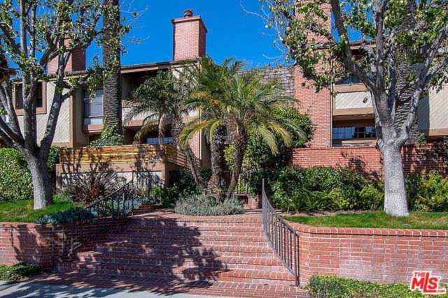 323 San Vicente #9 Santa Monica, CA 90402