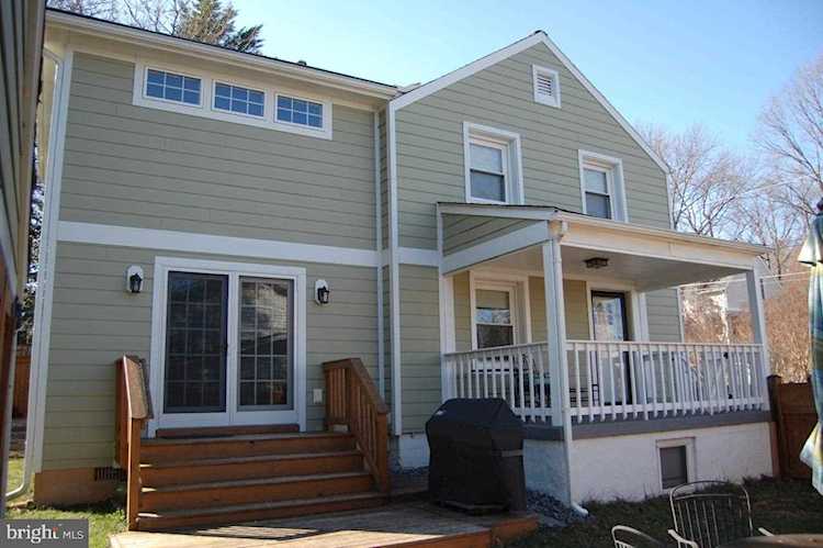 5214 26th Rd N Arlington, VA 22207