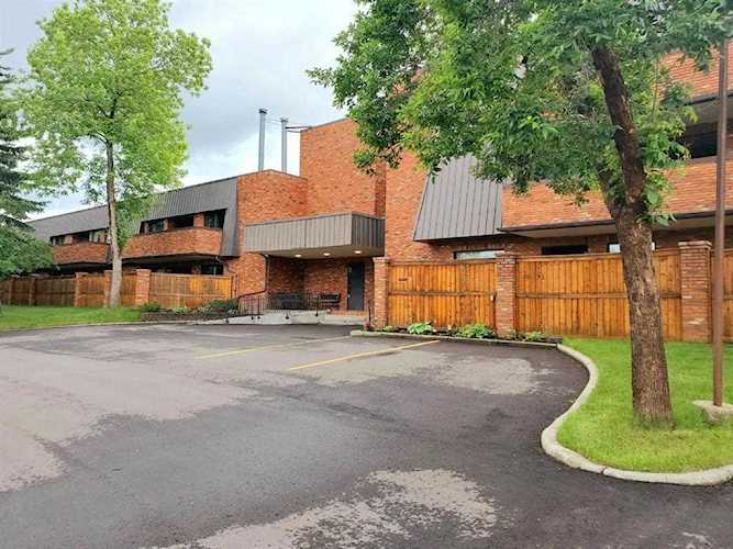 9500 Oakfield Drive SW #109 Calgary, AB T2V 0L1