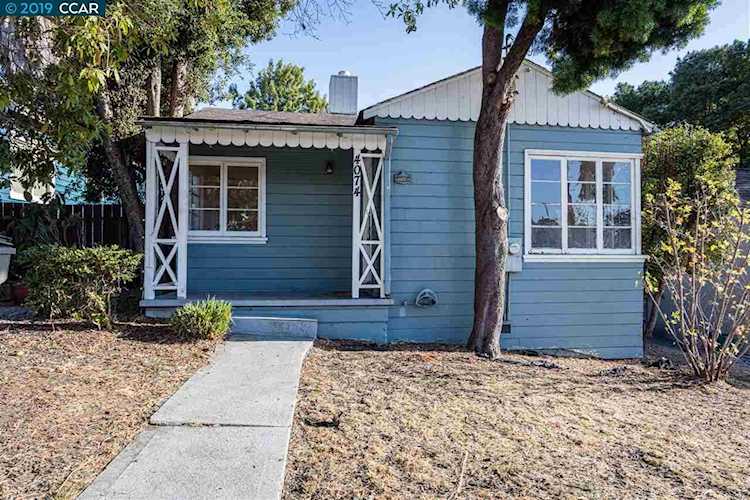 4074 Kuhnle Avenue Oakland, CA 94605