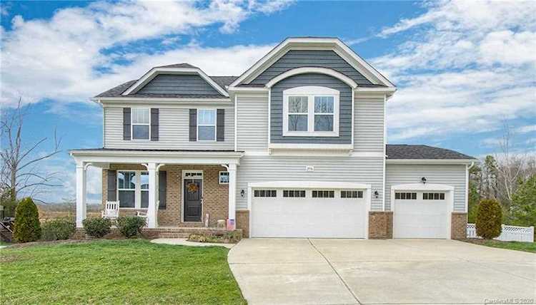 2336 SE Fairport Dr Concord, NC 28025