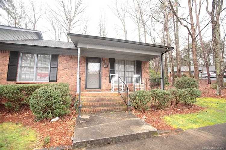 107 David Ct Fort Mill, SC 29715