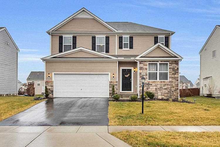207 Glen Crossing Drive Etna, OH 43062