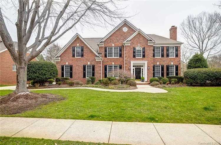 2319 Maynard Rd Charlotte, NC 28270