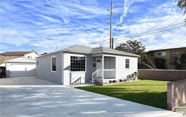 25026 Oak Street Lomita, CA 90717