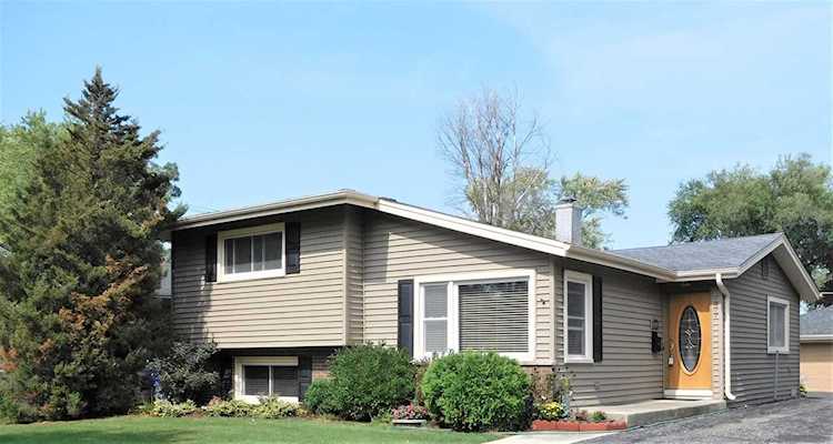 1007 Wilson Ave Wheaton, IL 60189