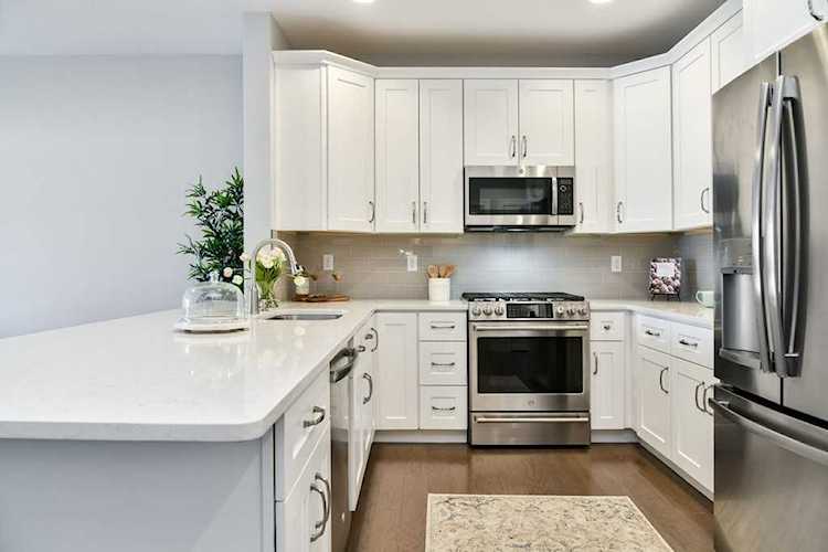 8 Sanborn Street #2006 Reading, MA 01867