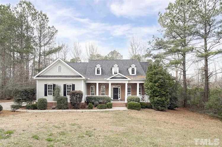 124 Sherman Pines Drive Fuquay Varina, NC 27526