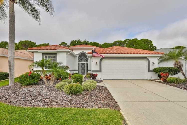 4122 Westbourne Circle Sarasota, FL 34238