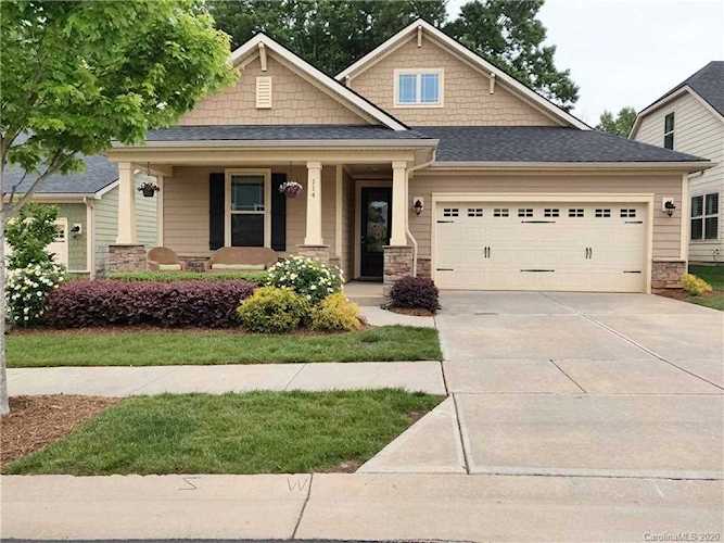 114 Boxtail Way Mooresville, NC 28115