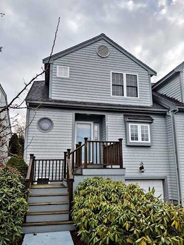 174 Queen Street #10D Falmouth, MA 02540