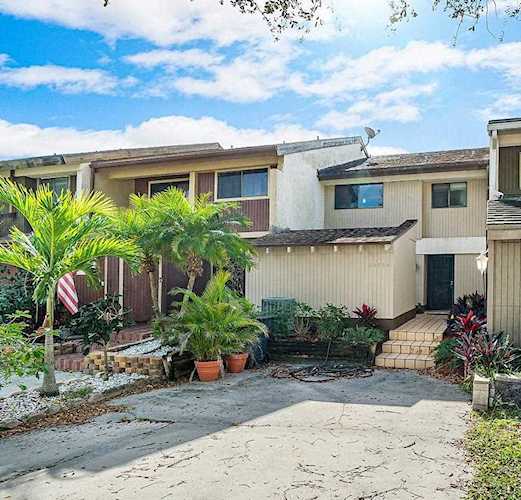 12356 Westhampton Circle Wellington, FL 33414