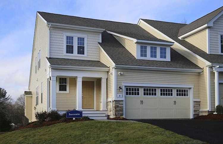 113 Brooksmont Drive #36 Holliston, MA 01746